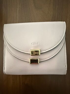 Chloe Pink Leather Wallet with Gold Hardware